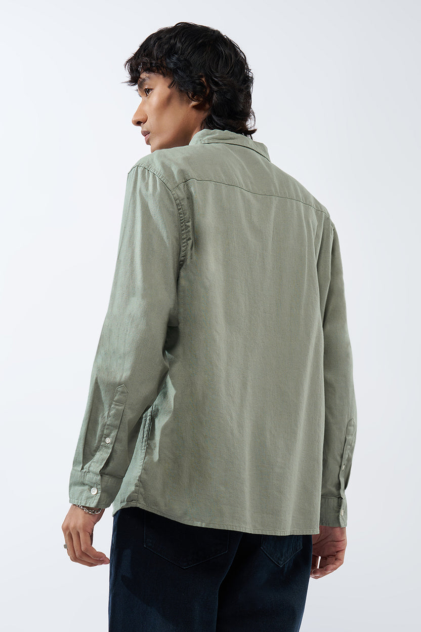 Green Solid Regular Fit Shirt For Men - Image 5
