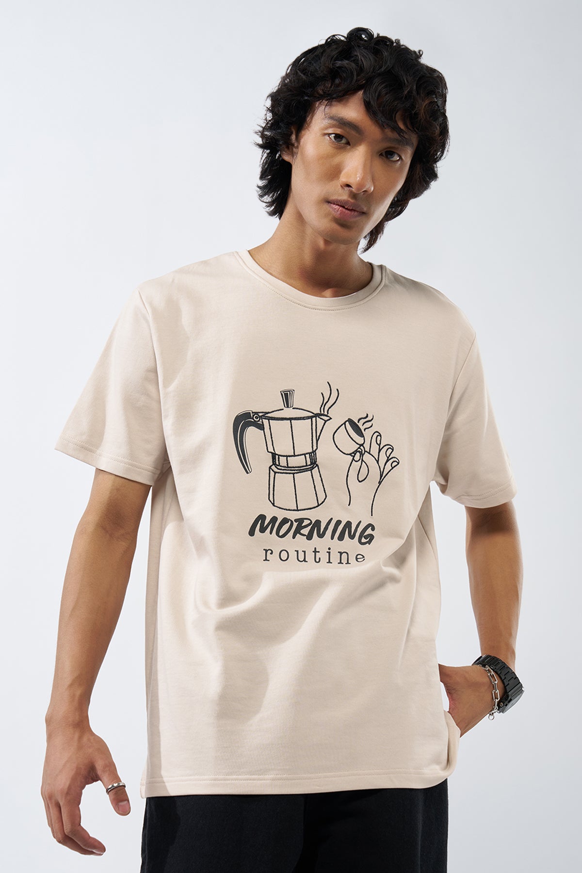 Beige Graphic Printed Regular Fit T-Shirt for Men - Image 2