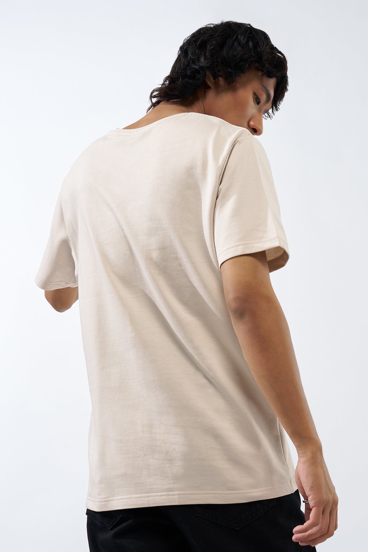 Beige Graphic Printed Regular Fit T-Shirt for Men - Image 5