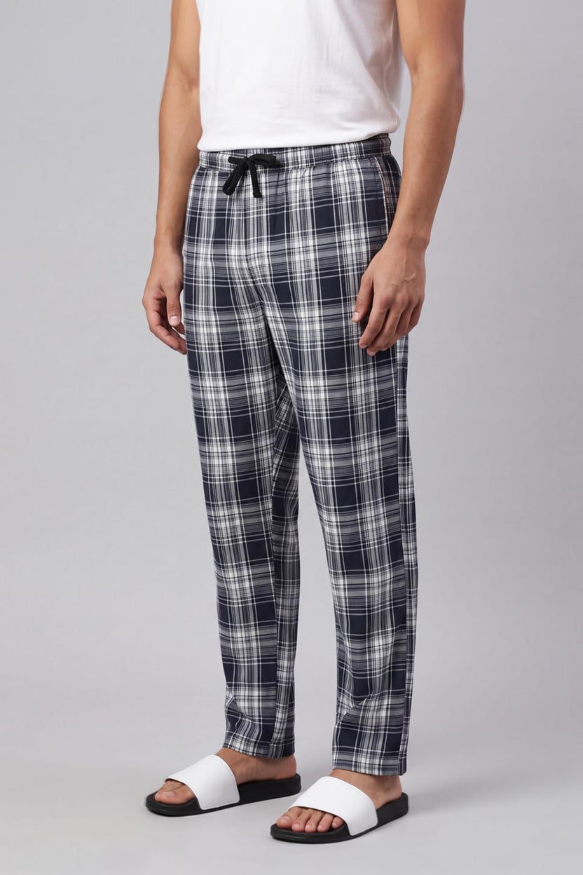 Grey Checked Regular Fit Pyjama for Men - Image 4