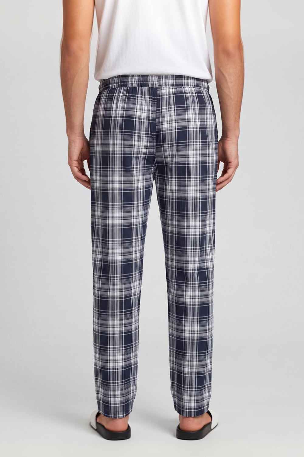 Grey Checked Regular Fit Pyjama for Men - Image 5