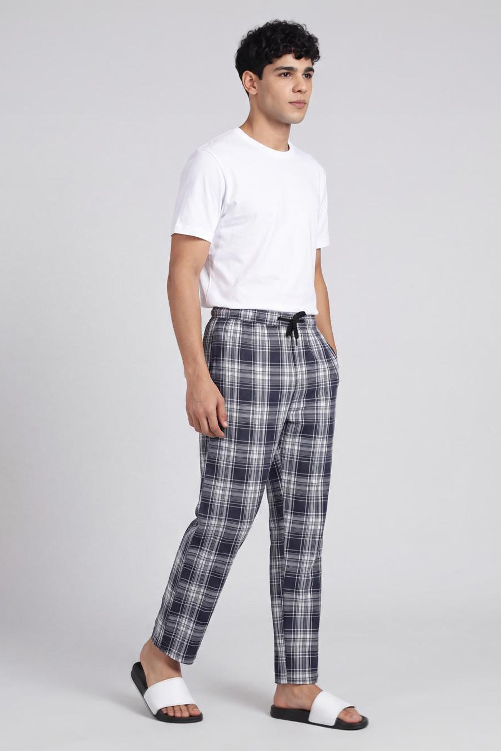 Grey Checked Regular Fit Pyjama for Men - Image 6