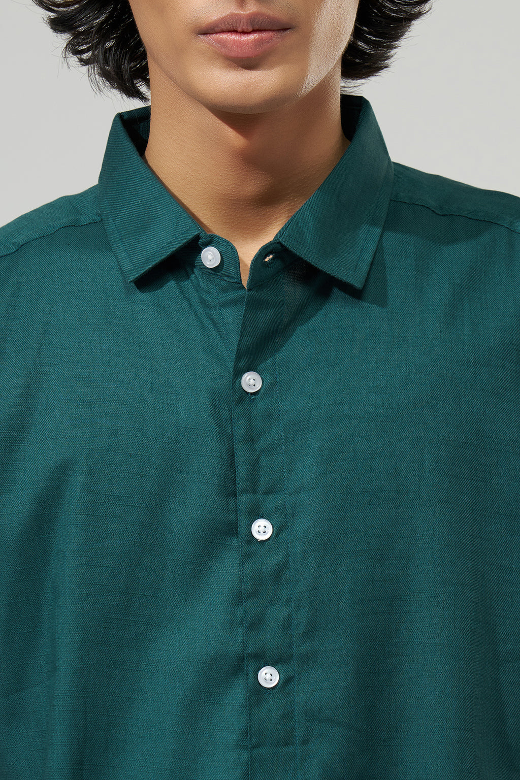 Teal Solid Regular Fit Shirt for Men - Image 2