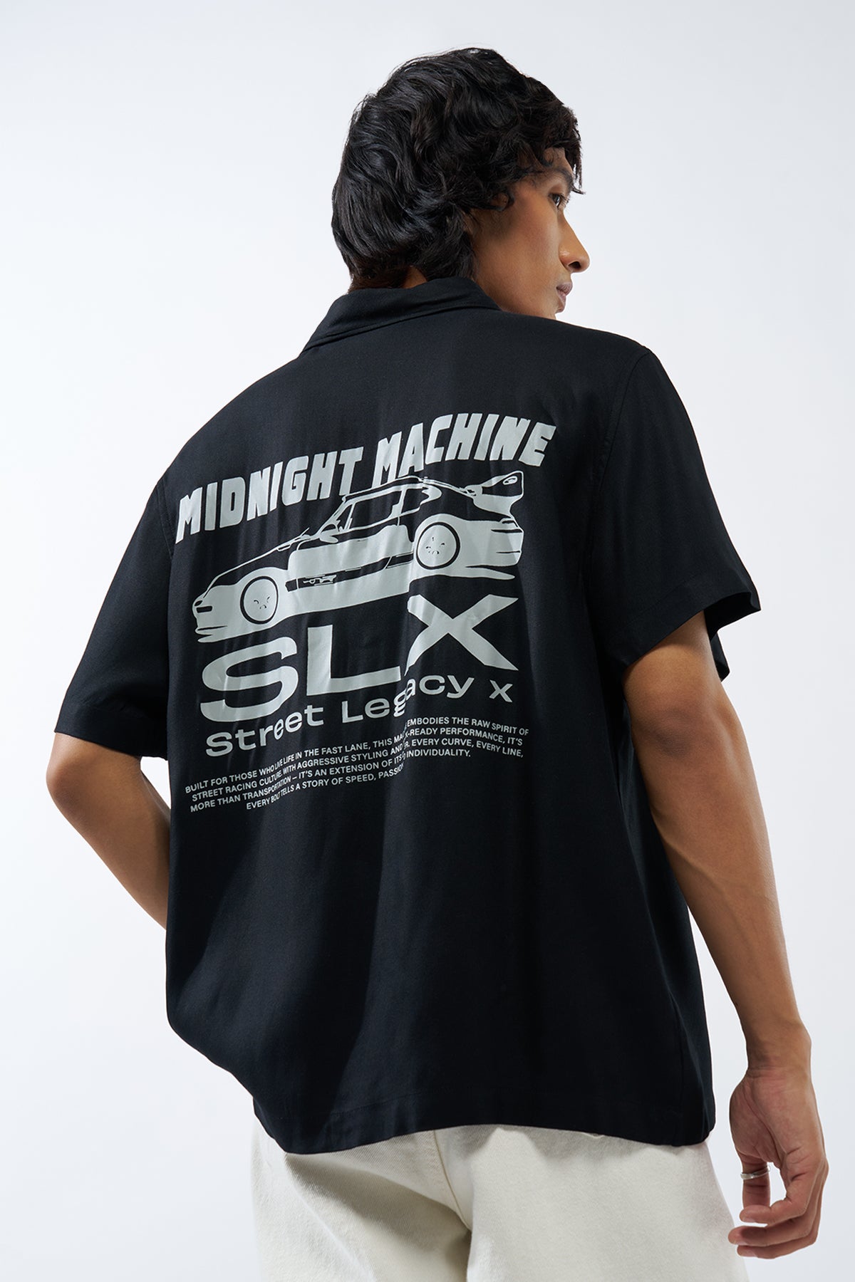 Black Solid Regular Fit Shirt for Men - Image 5