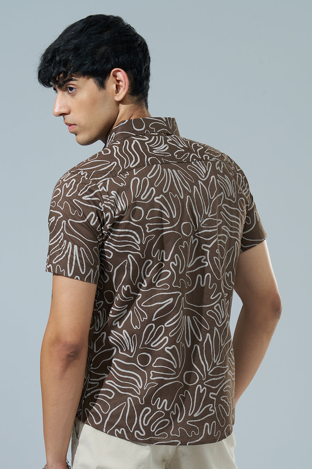 Brown Abstract Printed Regular Fit Casual Shirt for Men - Image 5
