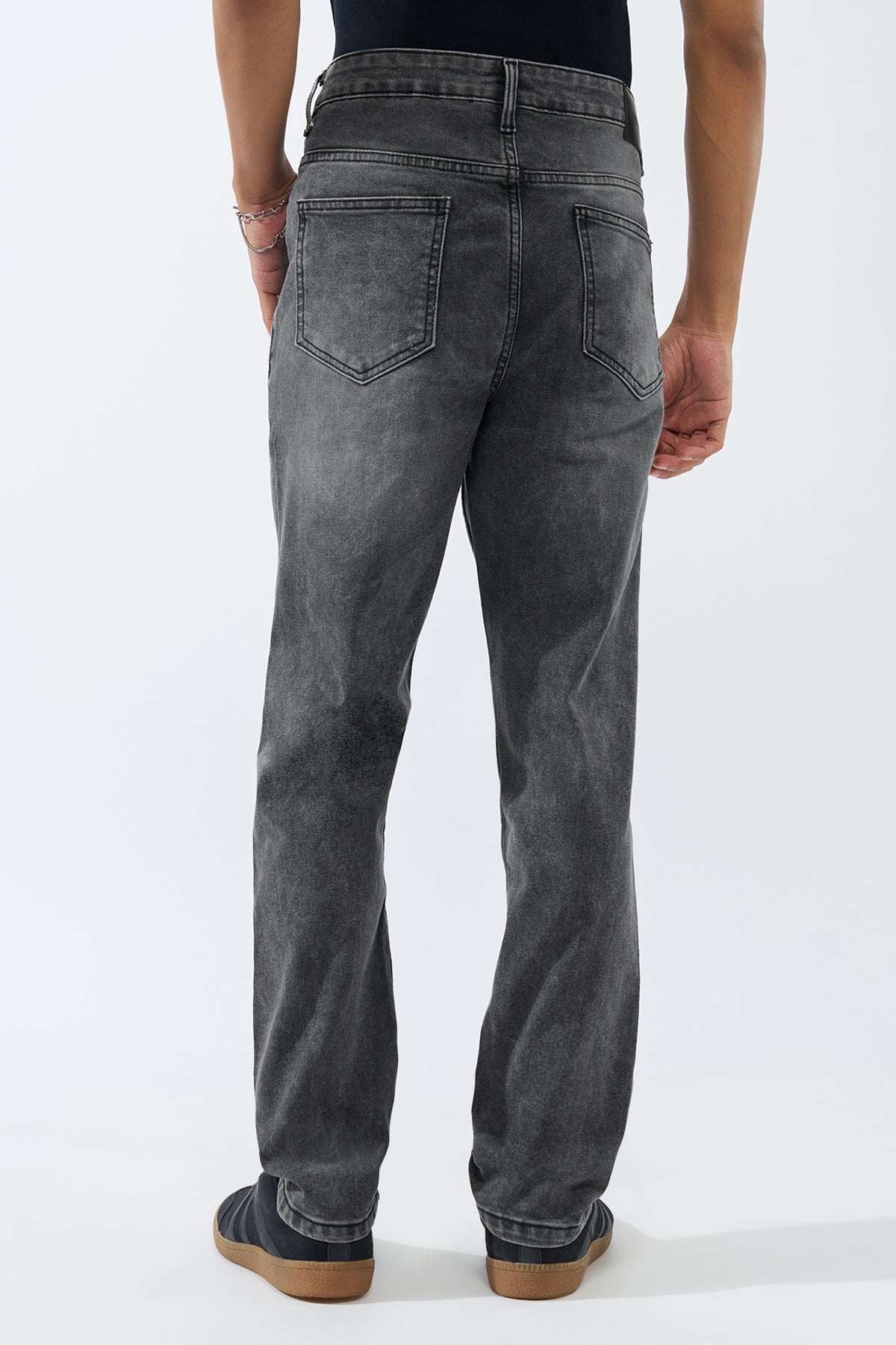 Black Solid Slim Fit Jeans for Men - Image 5