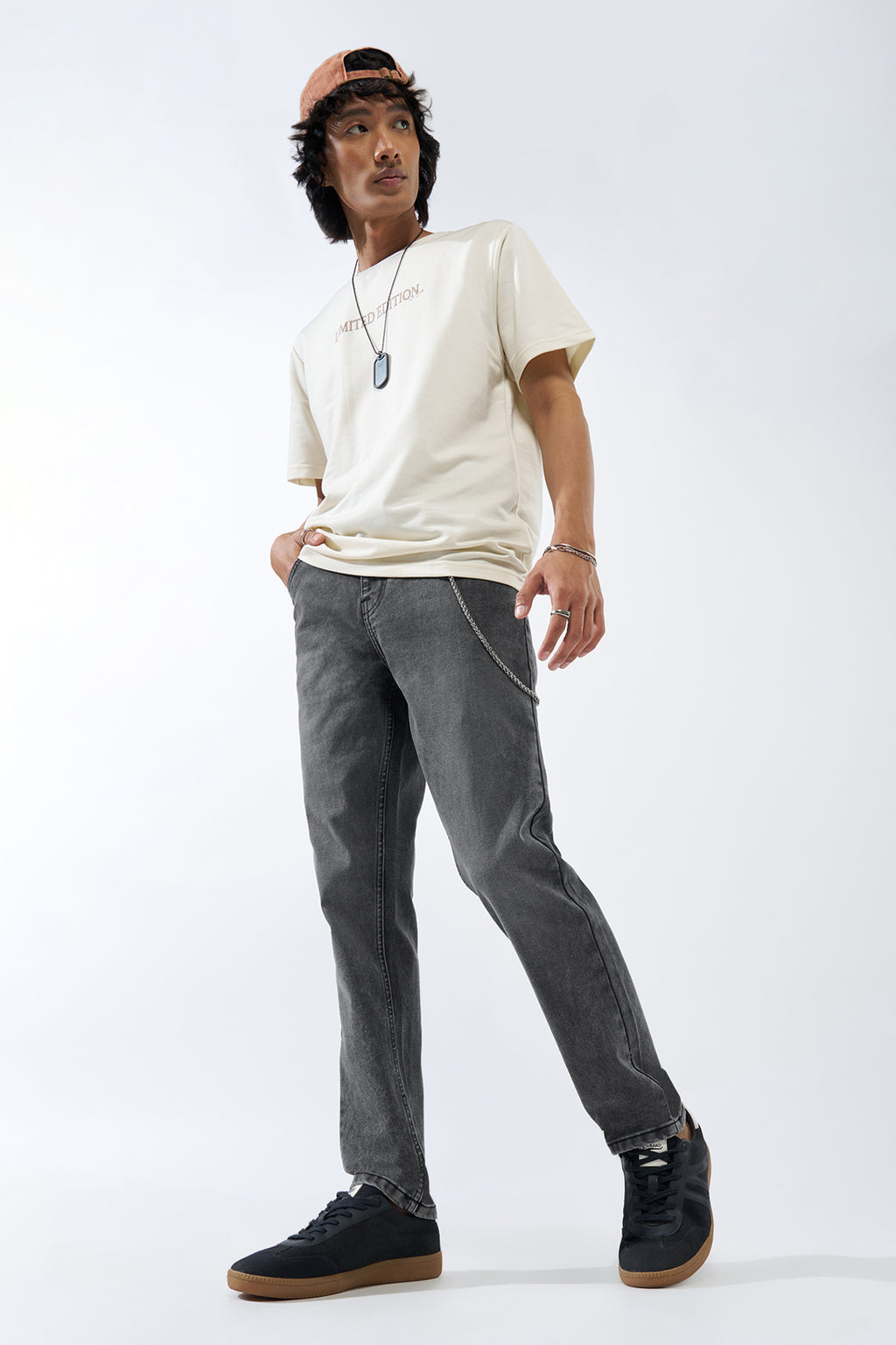 Black Solid Slim Fit Jeans for Men - Image 6