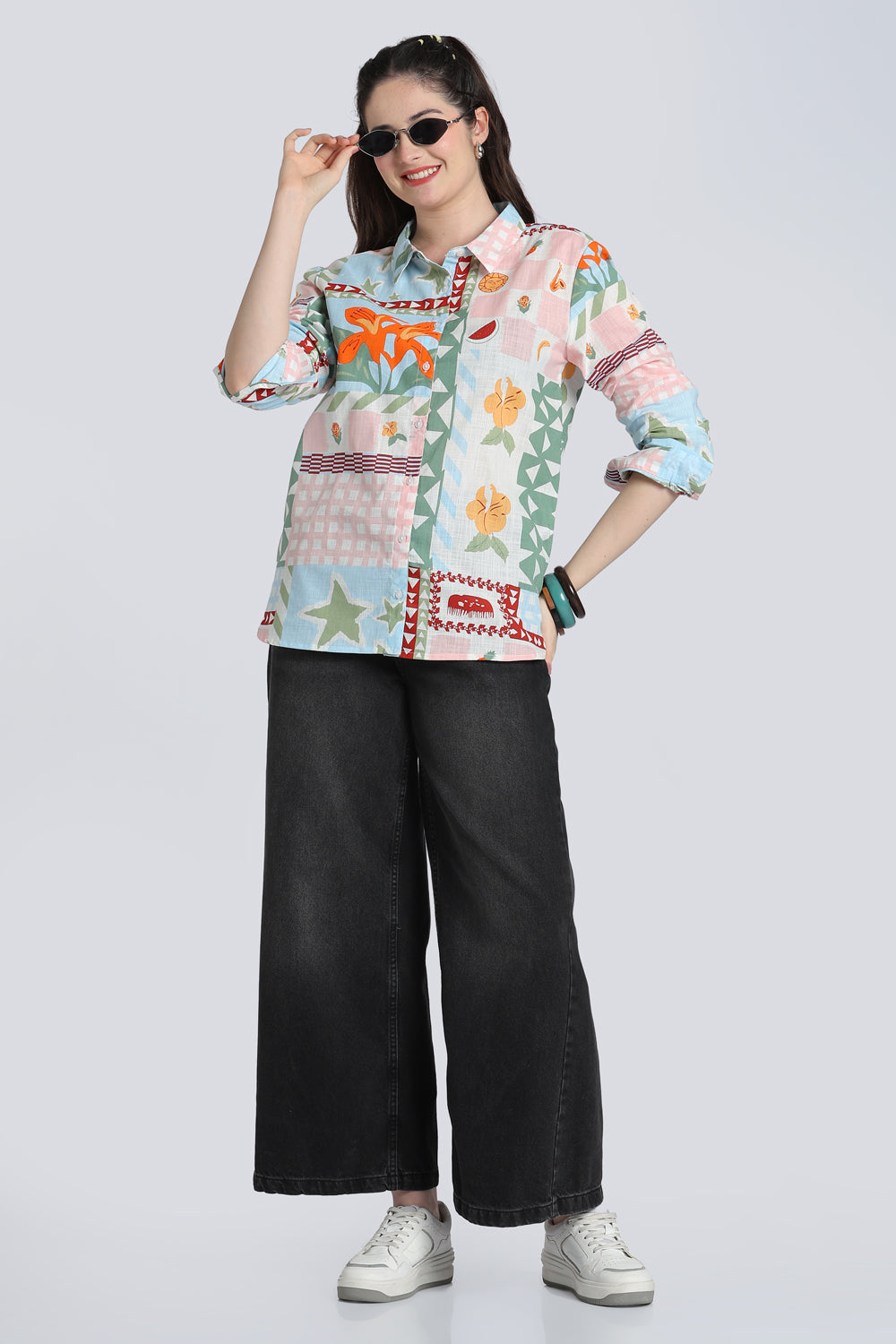 Pink Conversational Regular Fit Shirt for Women - Image 6