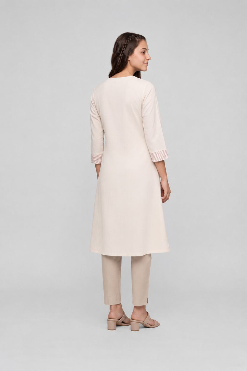 Off White Essential Wear Fit Kurta for Women - Image 4
