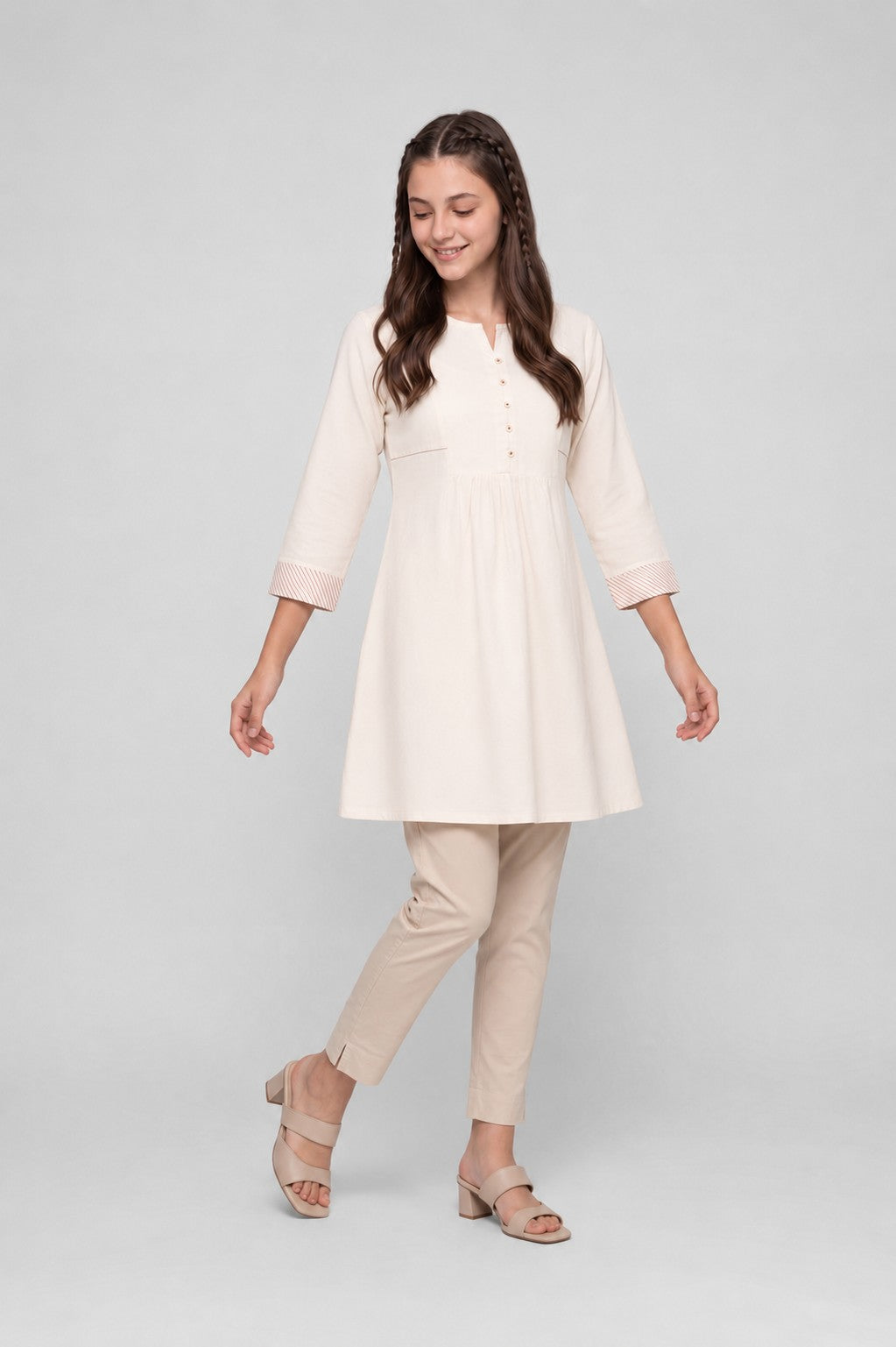 Off White Essential Wear Fit Kurta for Women - Image 5
