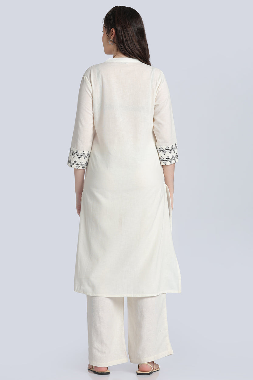 Off White Printed Regular Fit Kurta for Women - Image 5