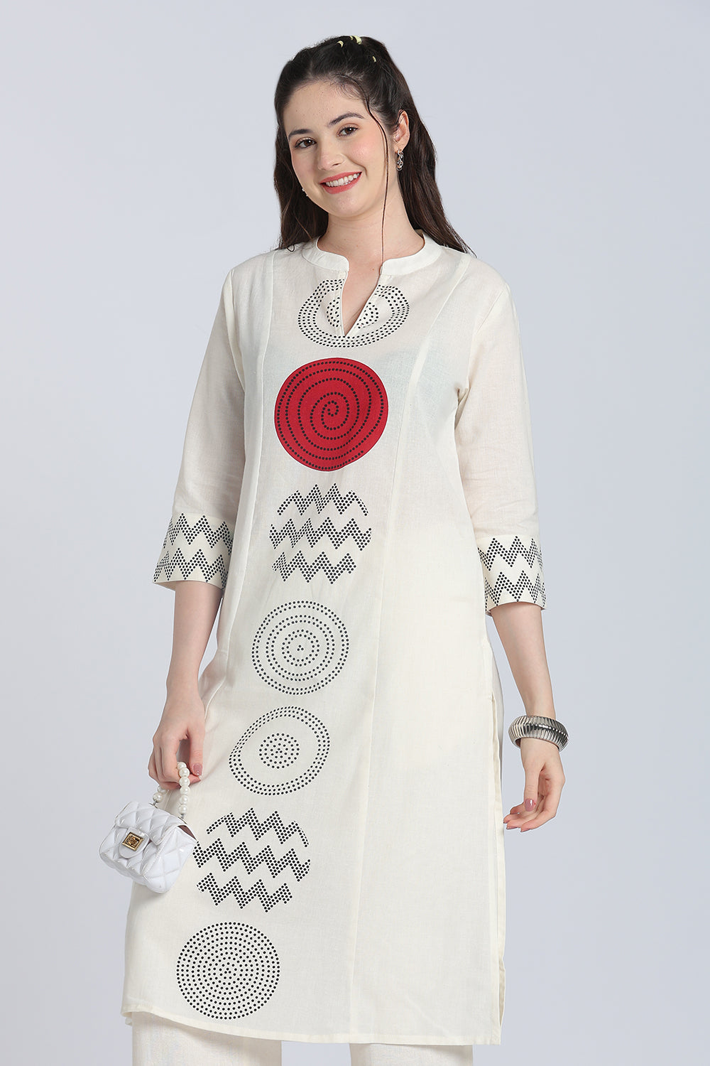 Off White Printed Regular Fit Kurta for Women - Image 6