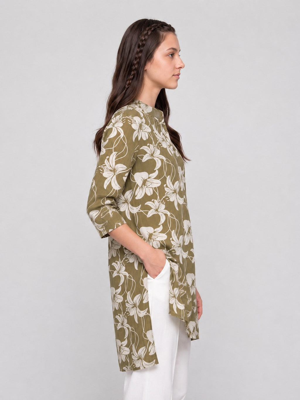 Green Floral Print Straight Kurta for Women - Image 4