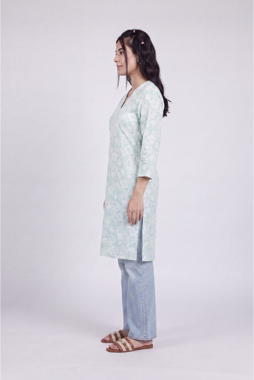 Mint Floral Printed Regular Fit Kurta for Women - Image 5