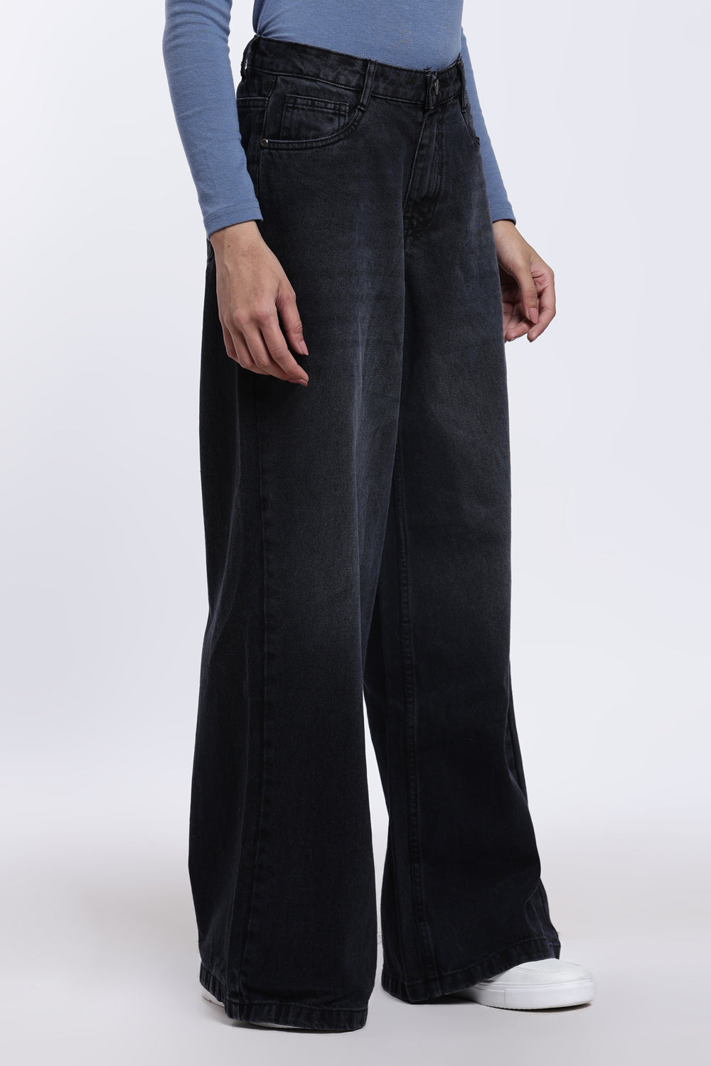 Charcoal Wide Leg Fit 5 Pocketed Jeans for Women - Image 4