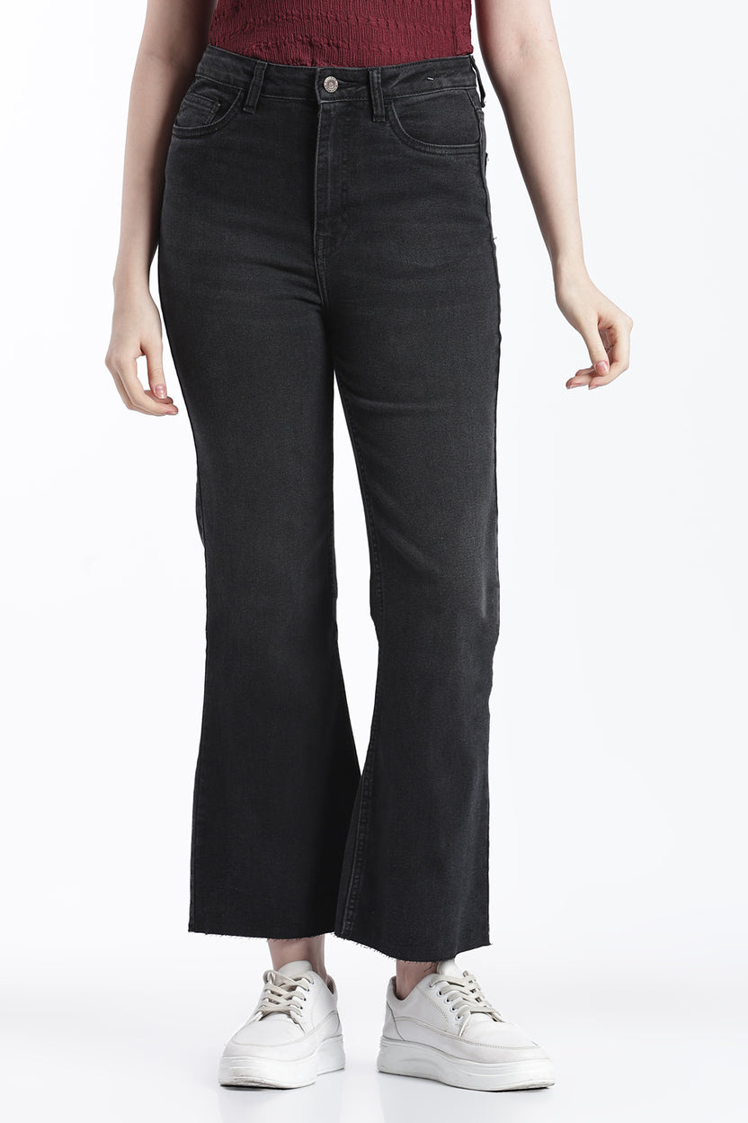 Black Straight Fit Jeans With 5 Pocket For Women - Image 2