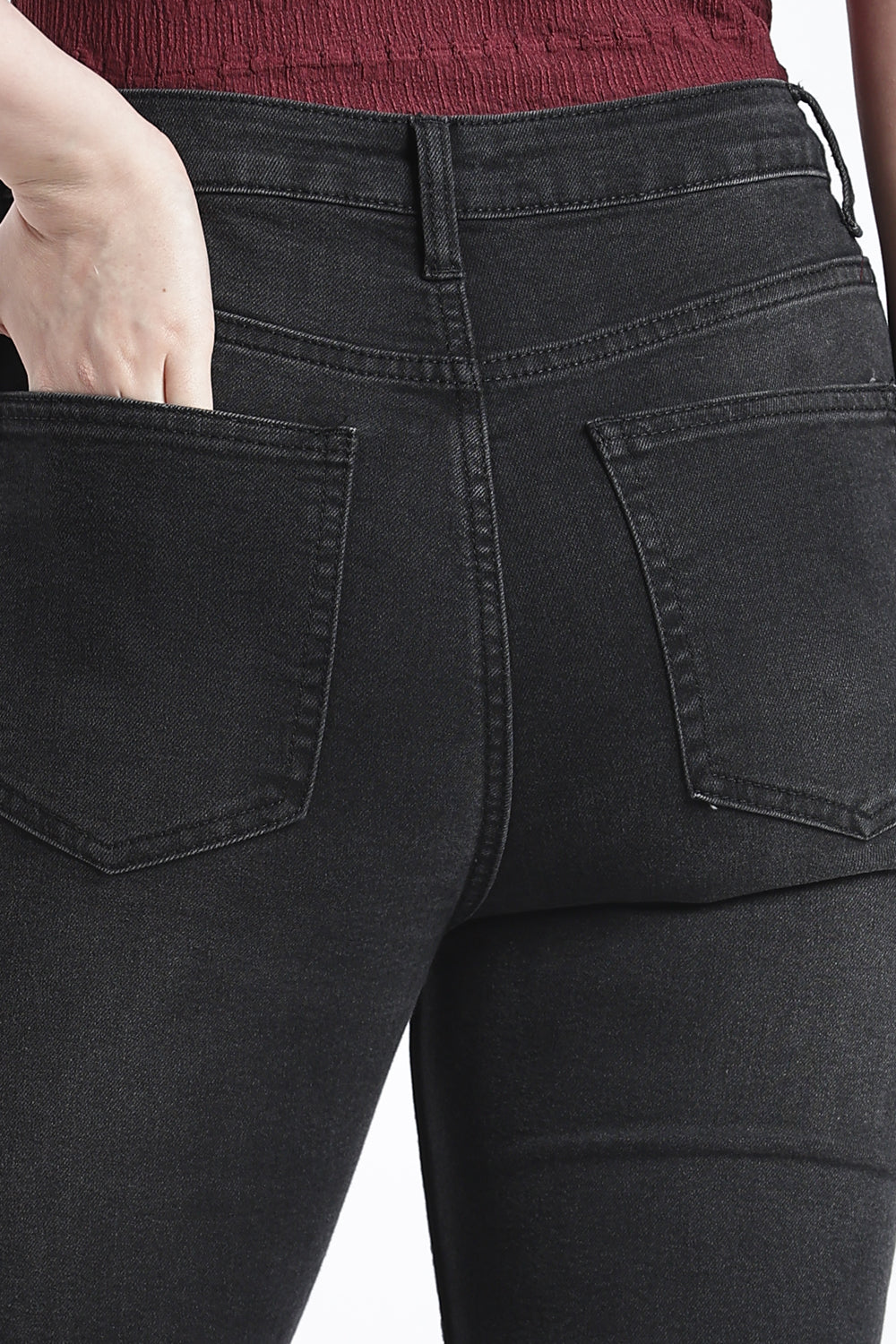 Black Straight Fit Jeans With 5 Pocket For Women - Image 3