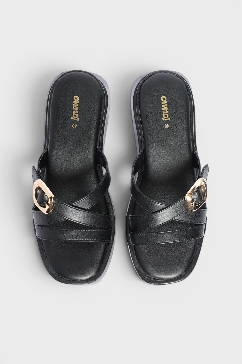 Black Solid Sandal for Women - Image 4