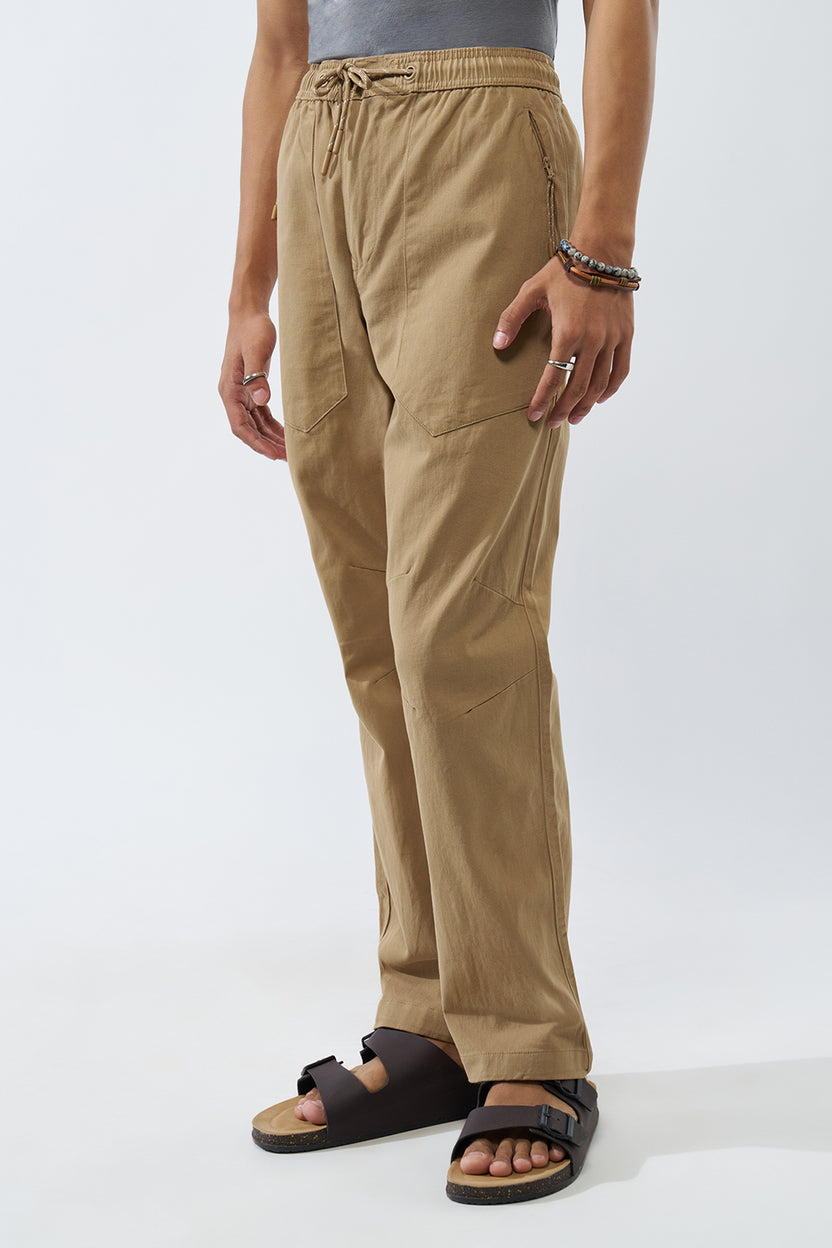 Beige Solid Regular Fit Trouser For Men - Image 4