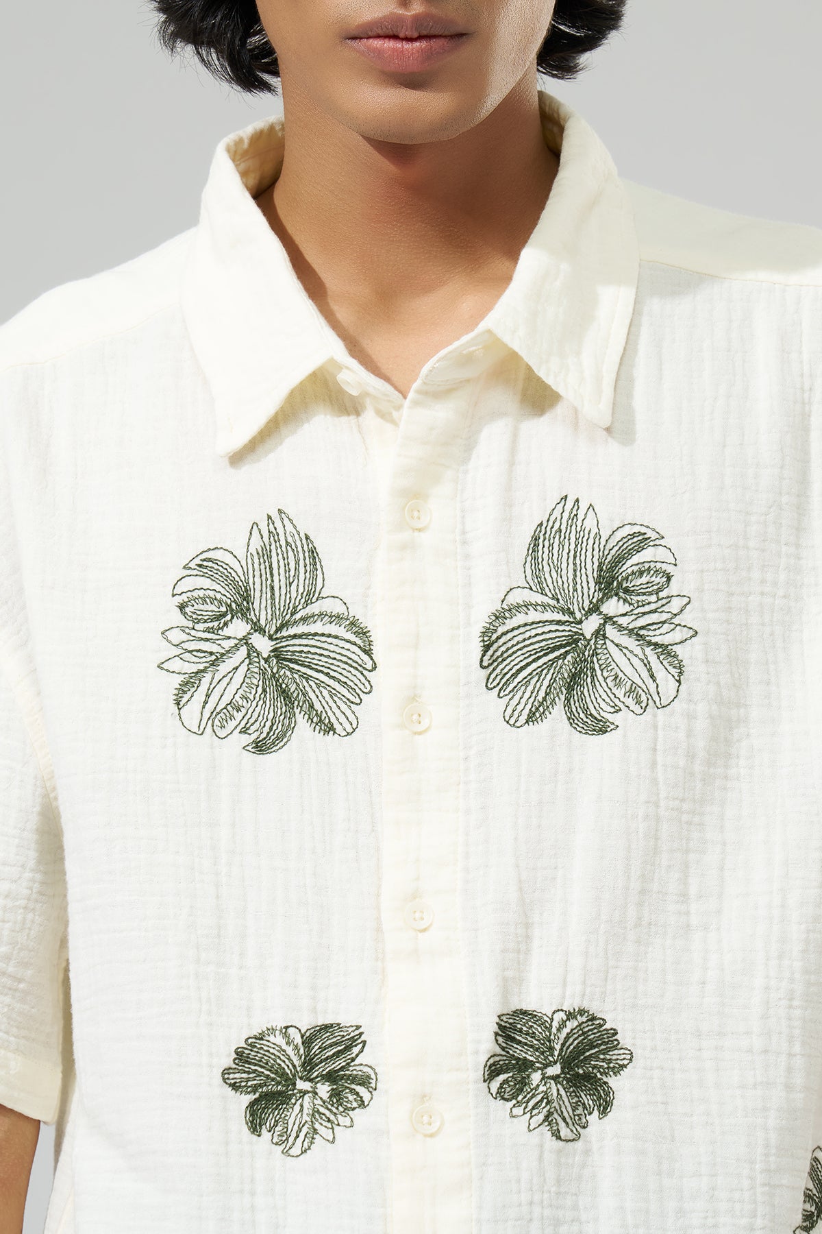 Off-White Textured Embroidered Shirt for Men - Image 2