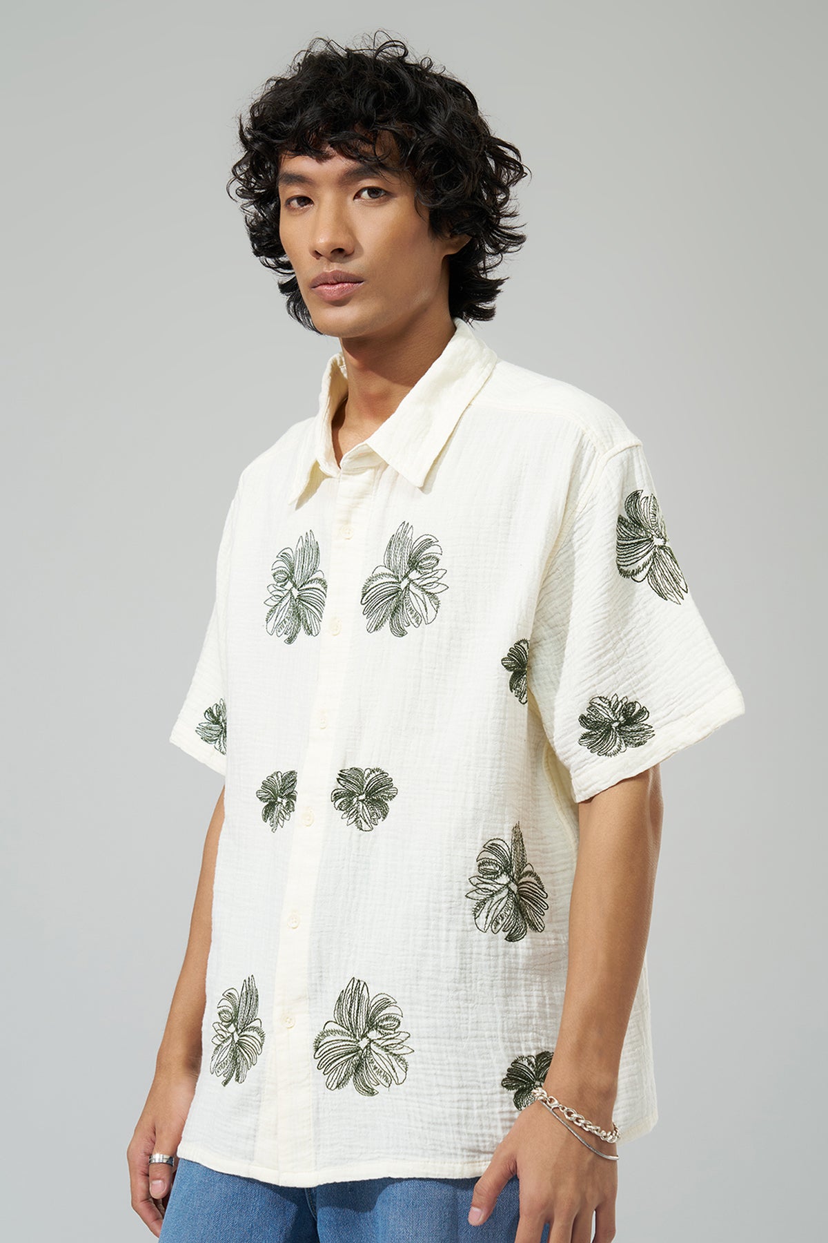Off-White Textured Embroidered Shirt for Men - Image 4