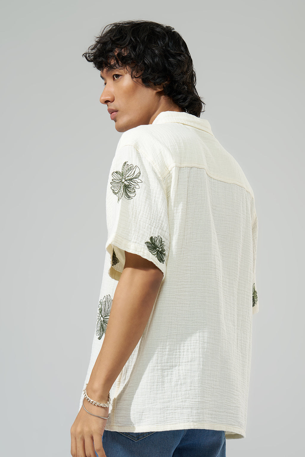 Off-White Textured Embroidered Shirt for Men - Image 5