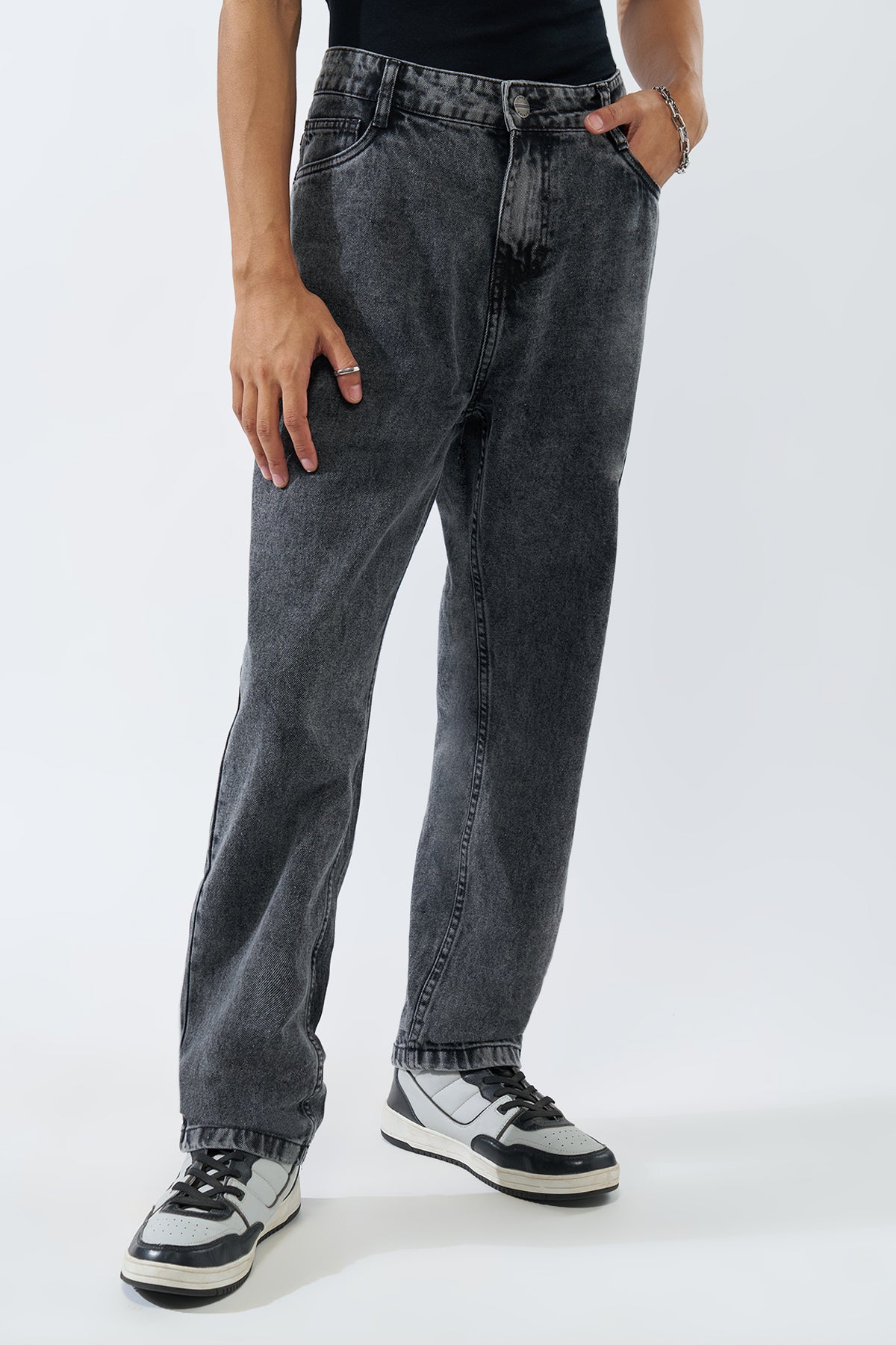 Charcoal Solid Regular Fit Jeans for Men - Image 2