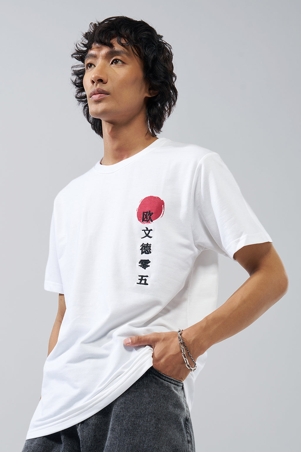 White Graphic Printed Regular Fit T-Shirt for Men - Image 4