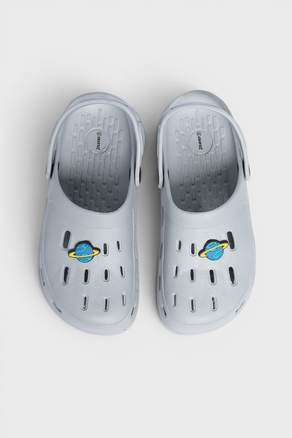 Grey Solid Platform Clogs for Boys - Image 4