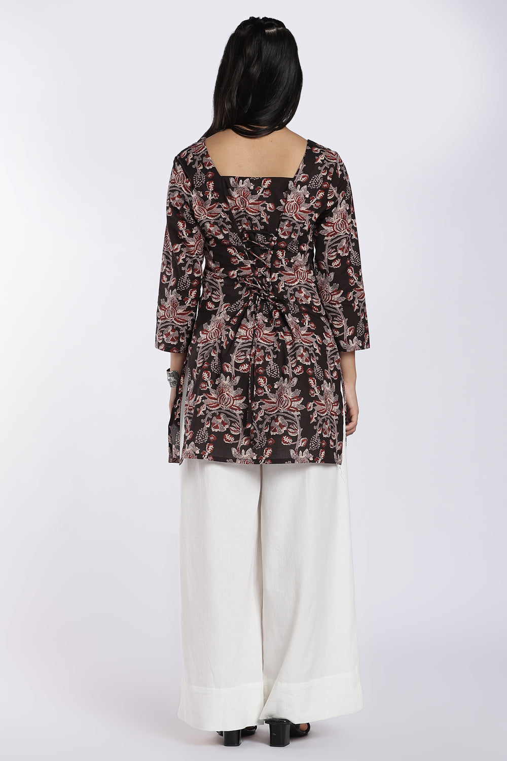 Black Floral Printed Flared Tunic for Women - Image 5