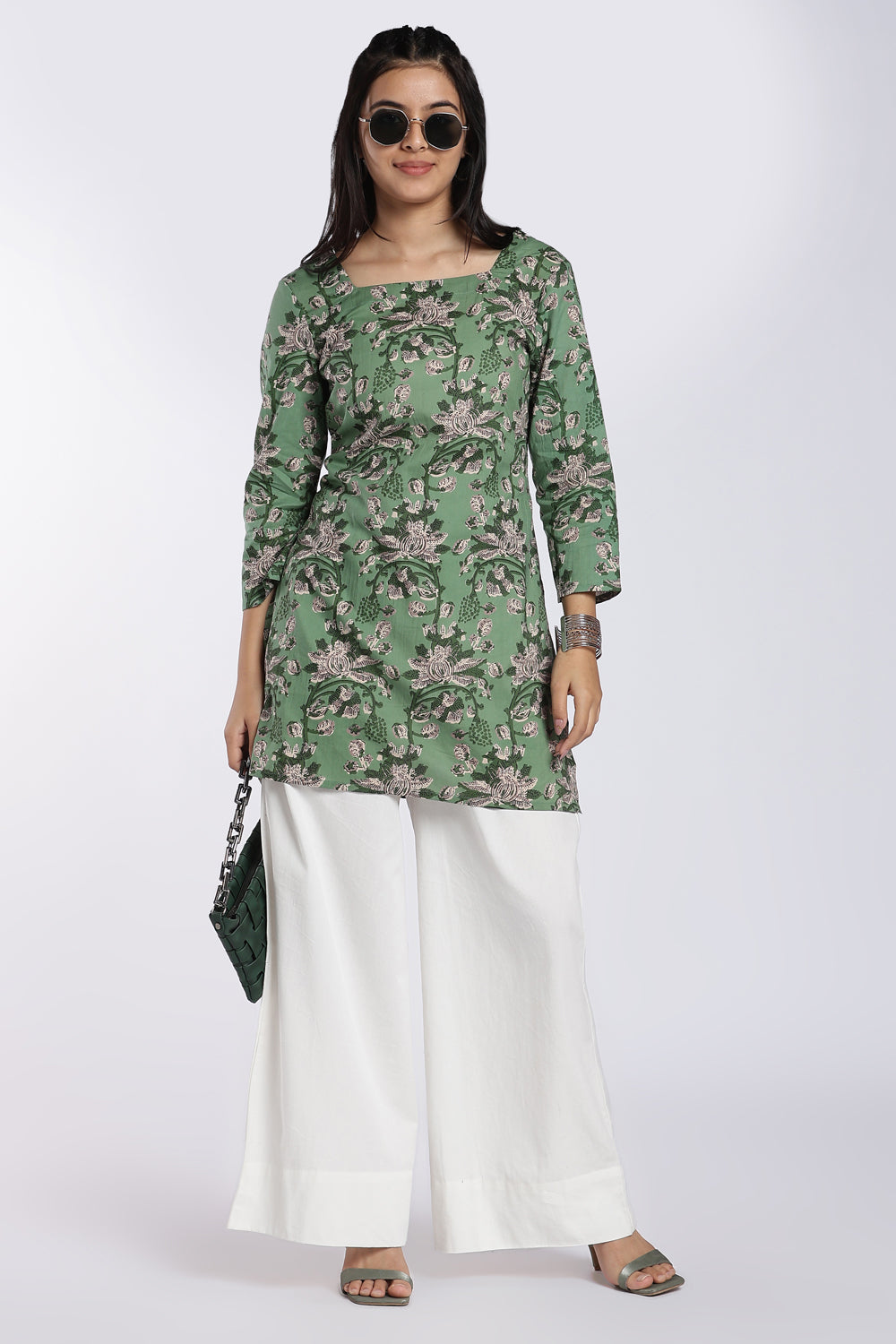 Green Floral Printed Flared Tunic for Women - Image 6