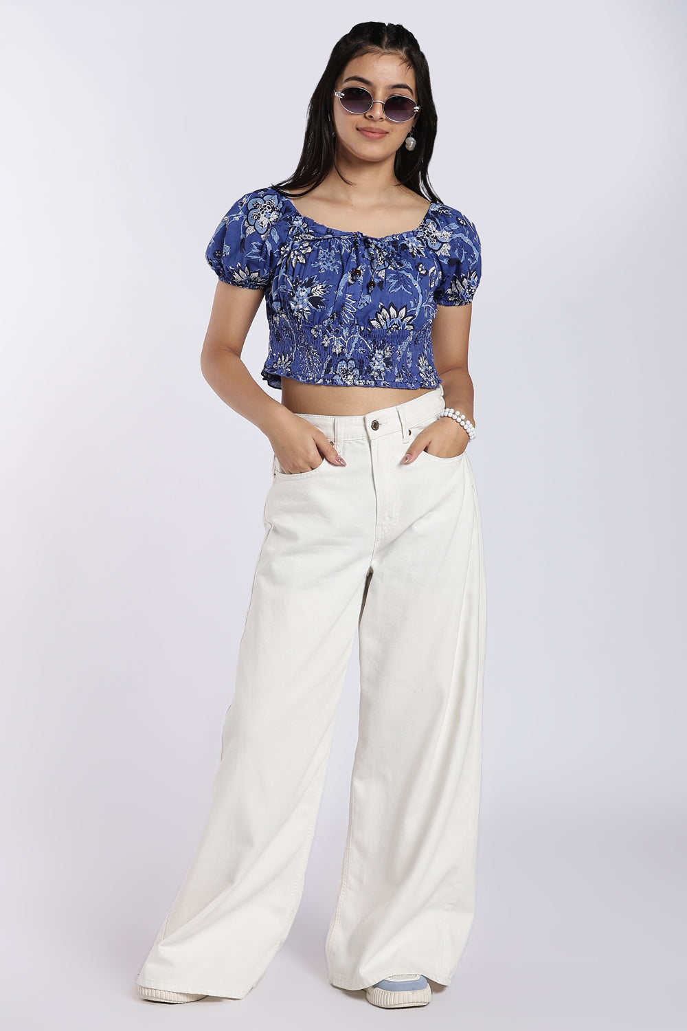 Blue Floral Printed Crop Top for Women - Image 6