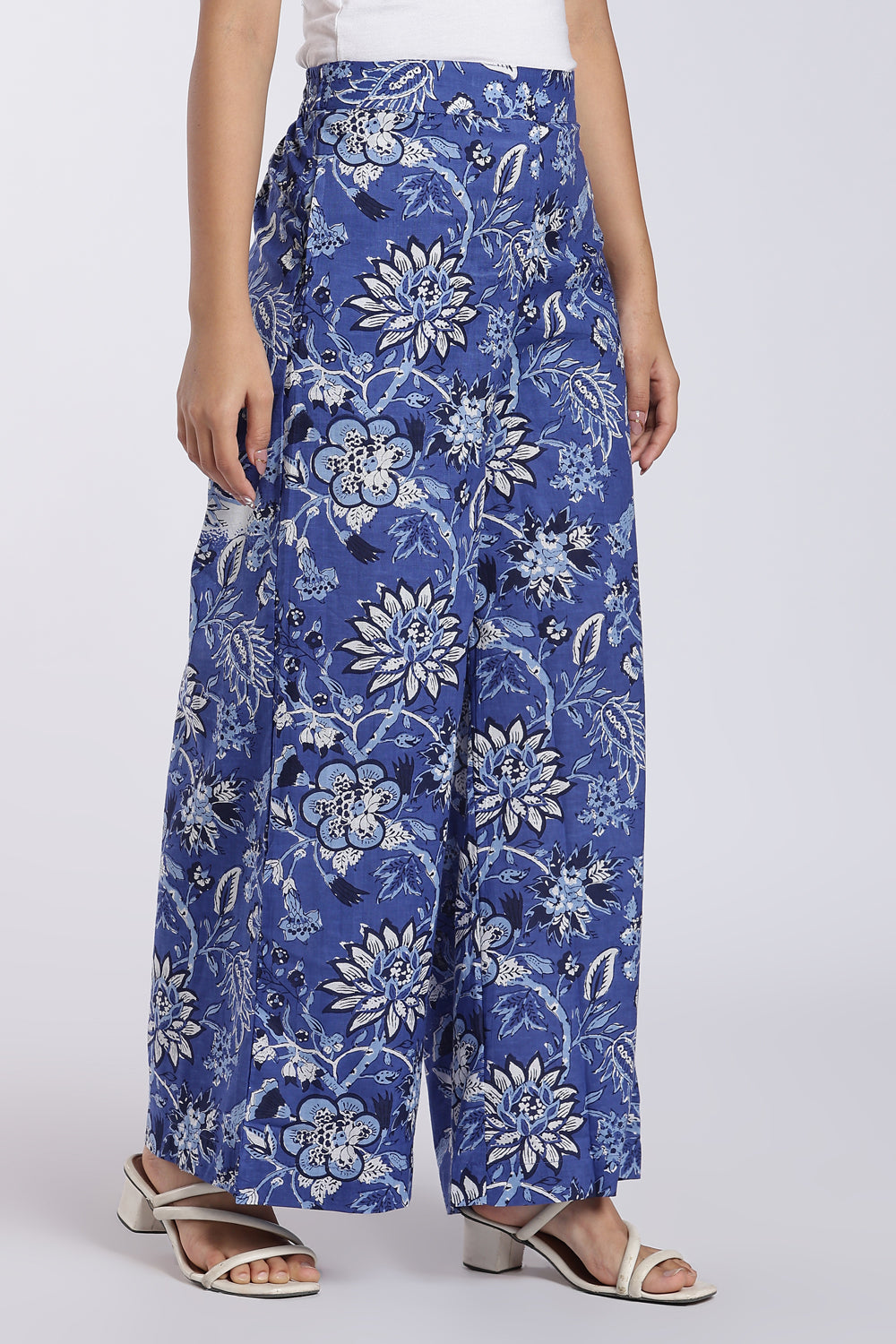 Blue Floral Printed Wide-Leg Palazzo for Women - Image 4