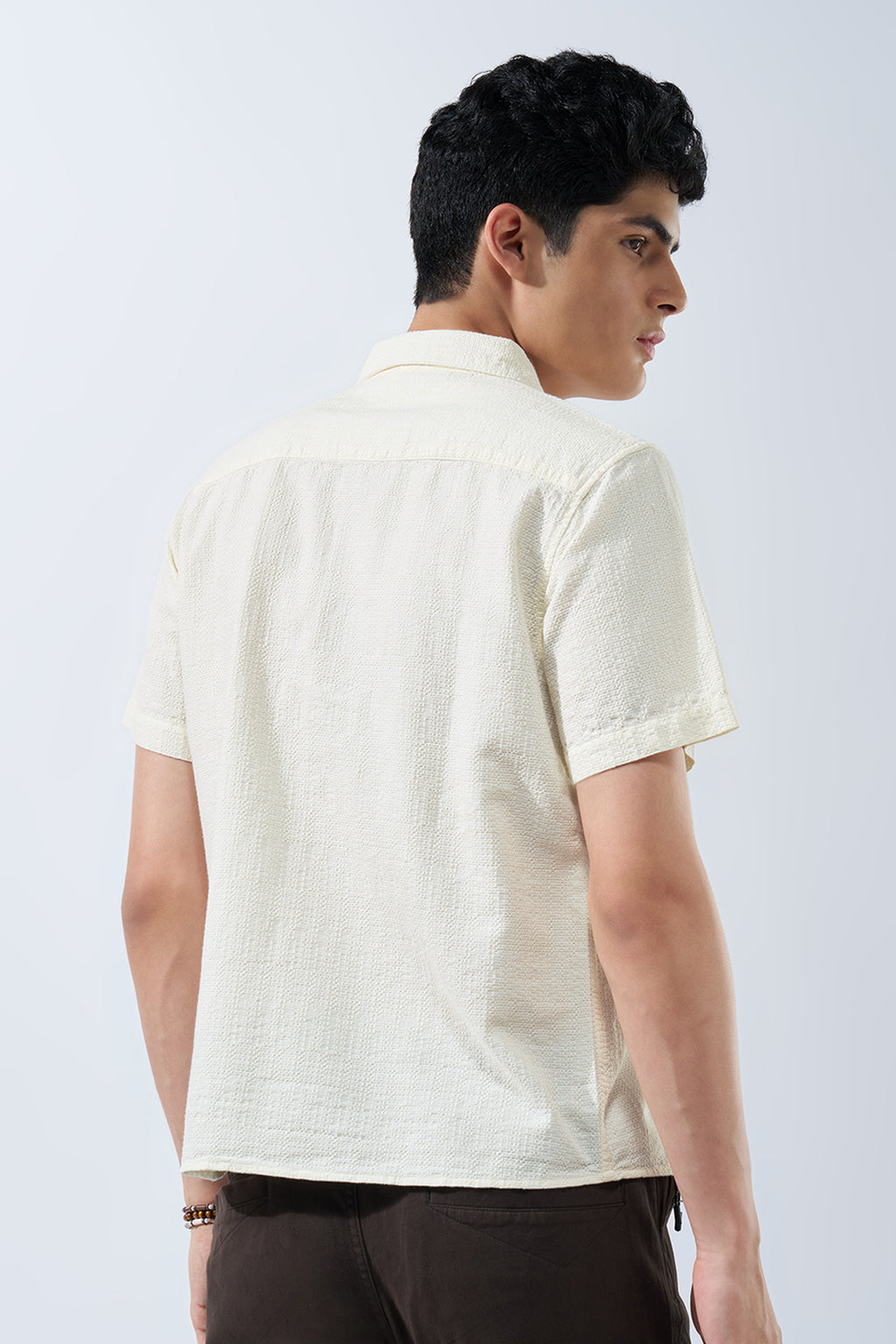 Off-White Textured Shirt for Men - Image 5