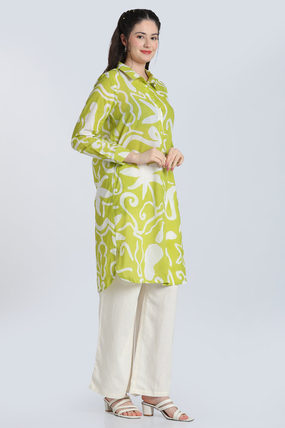 Lime Regular Fit Cambric Kurta for Women - Image 4