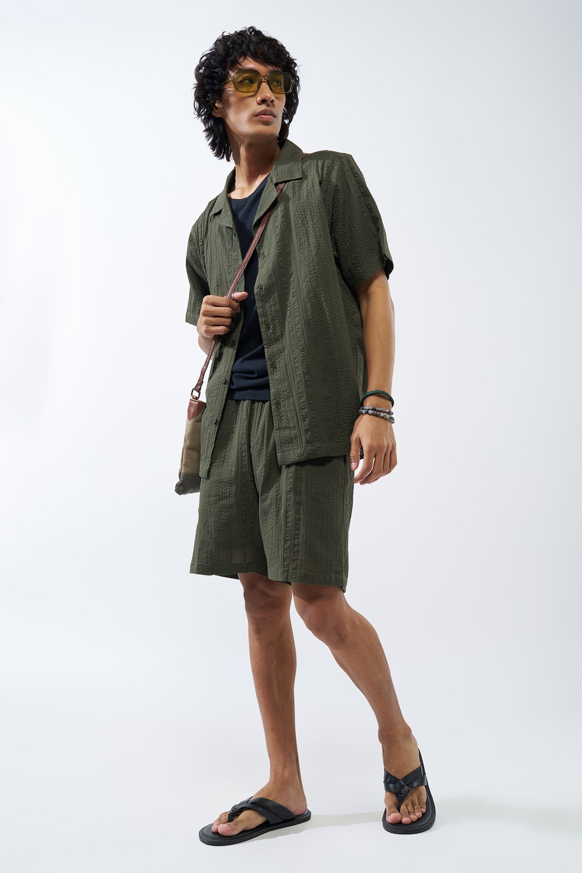 Olive Textured Regular Fit Shorts for Men - Image 6