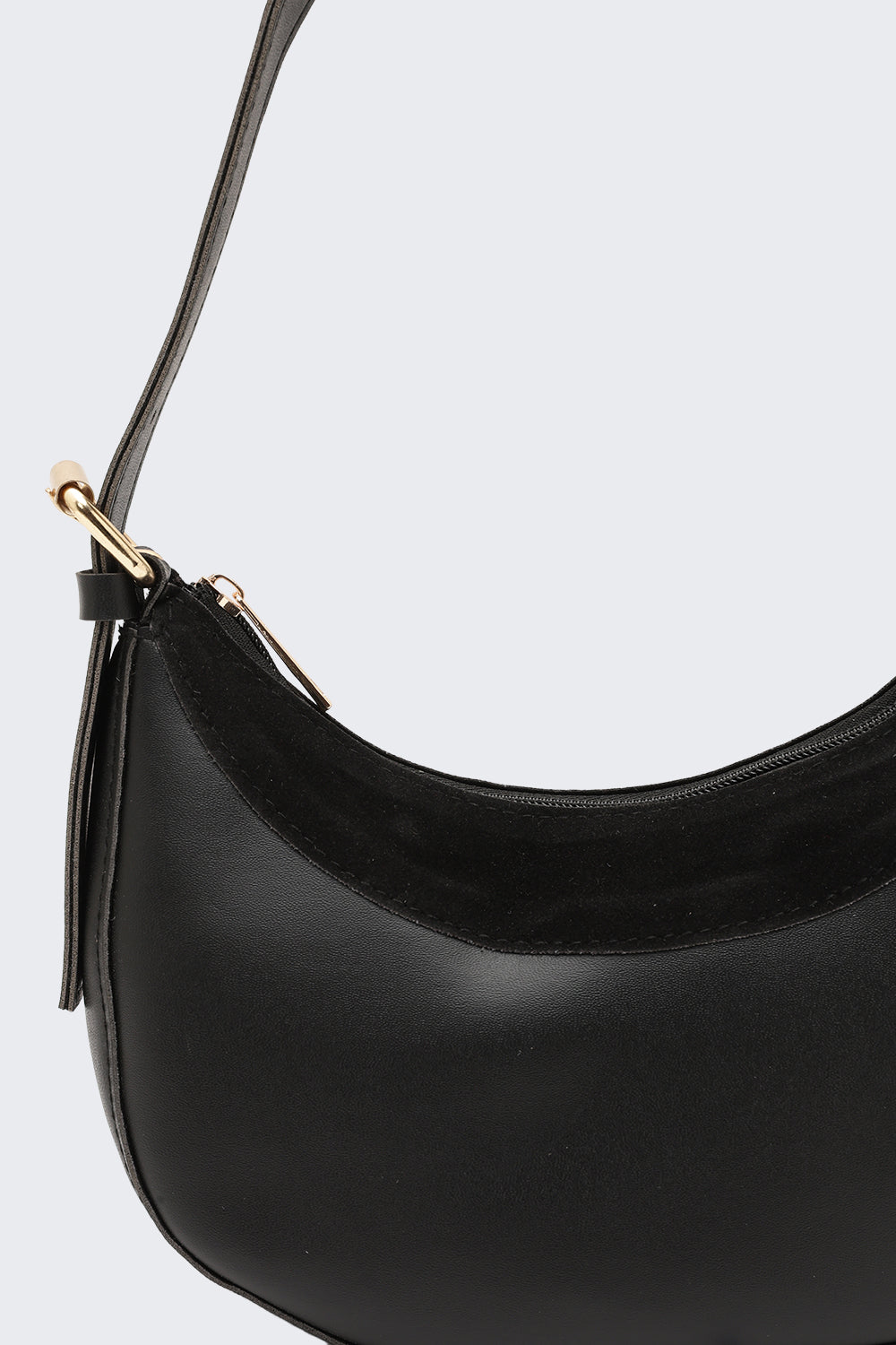 Black Solid Curved Sling Bag for Women - Image 7