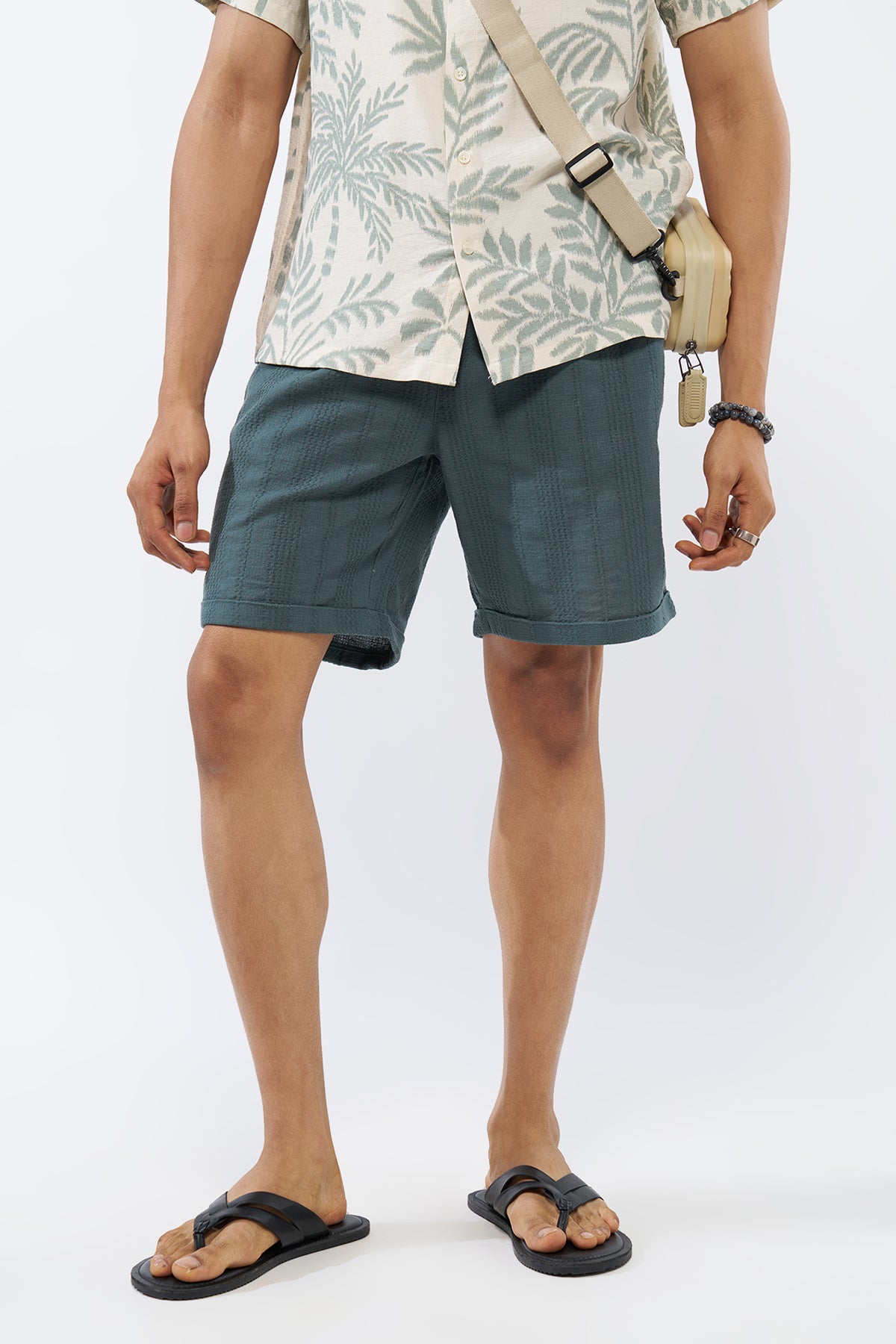 Blue Textured Regular Fit Shorts for Men - Image 1