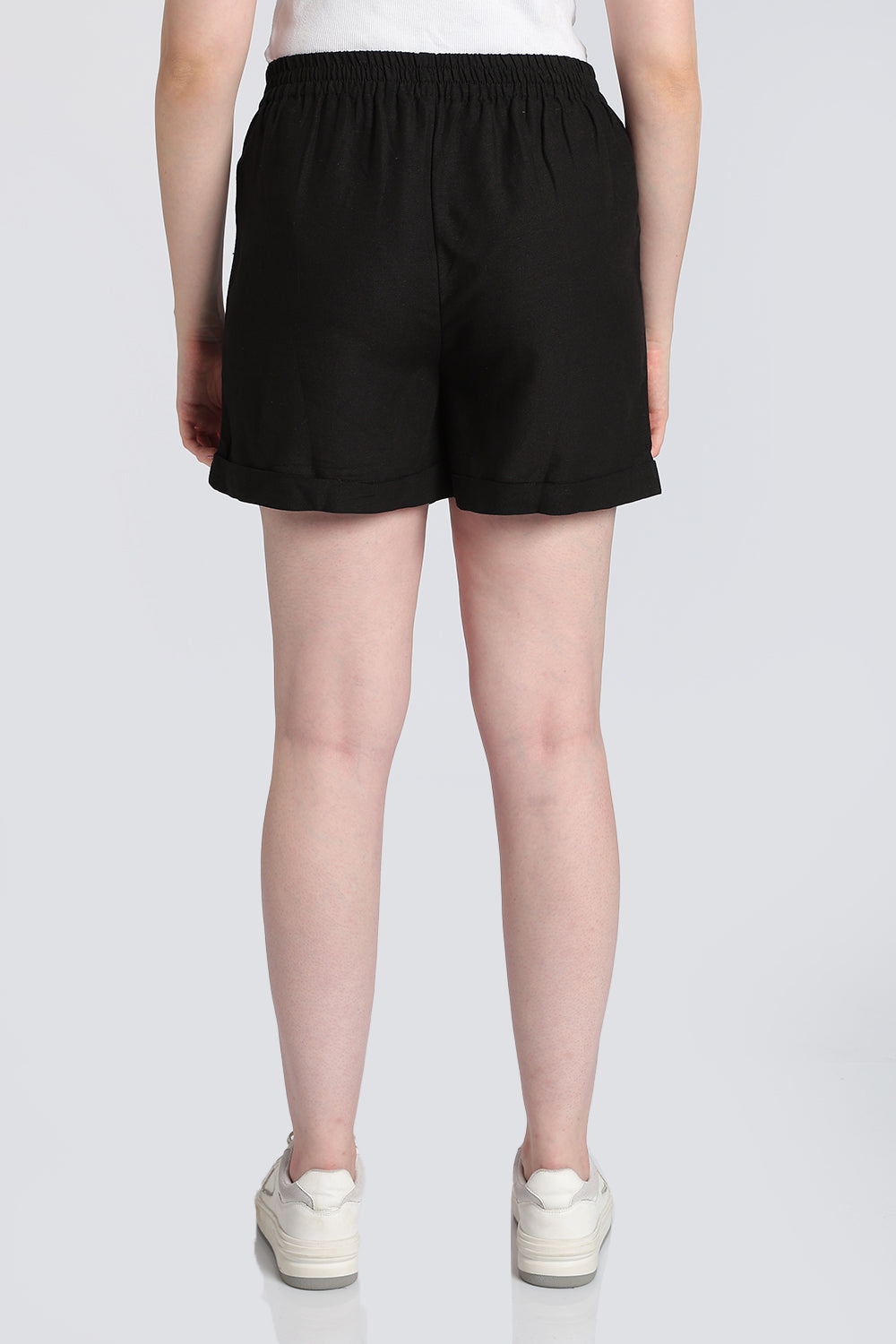 Black Regular Fit Shorts With 2 Pocket for Women - Image 5