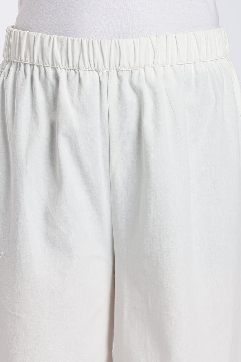 White Mid Rise Wide Leg Fit Palazzo for Women - Image 3