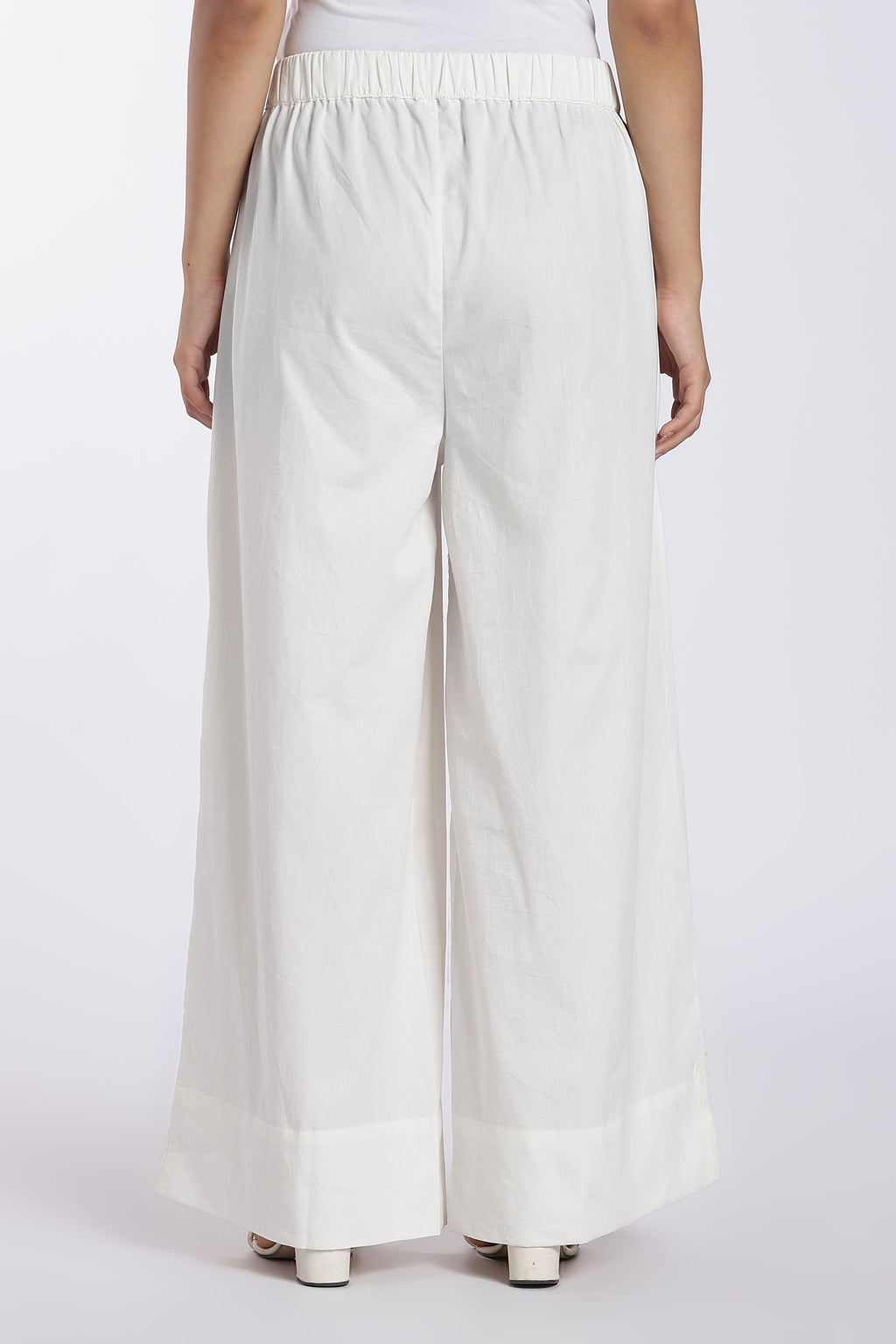 White Mid Rise Wide Leg Fit Palazzo for Women - Image 5