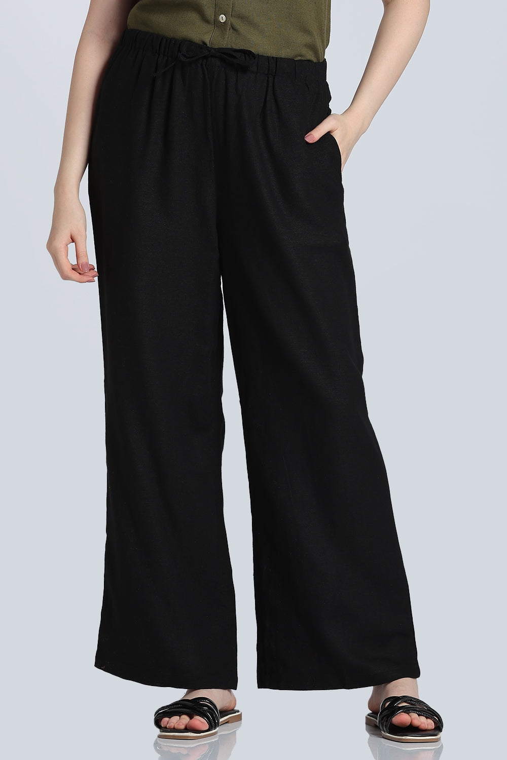 Black Wide Leg Fit Casual Trouser With 2 Pocket for Women - Image 2