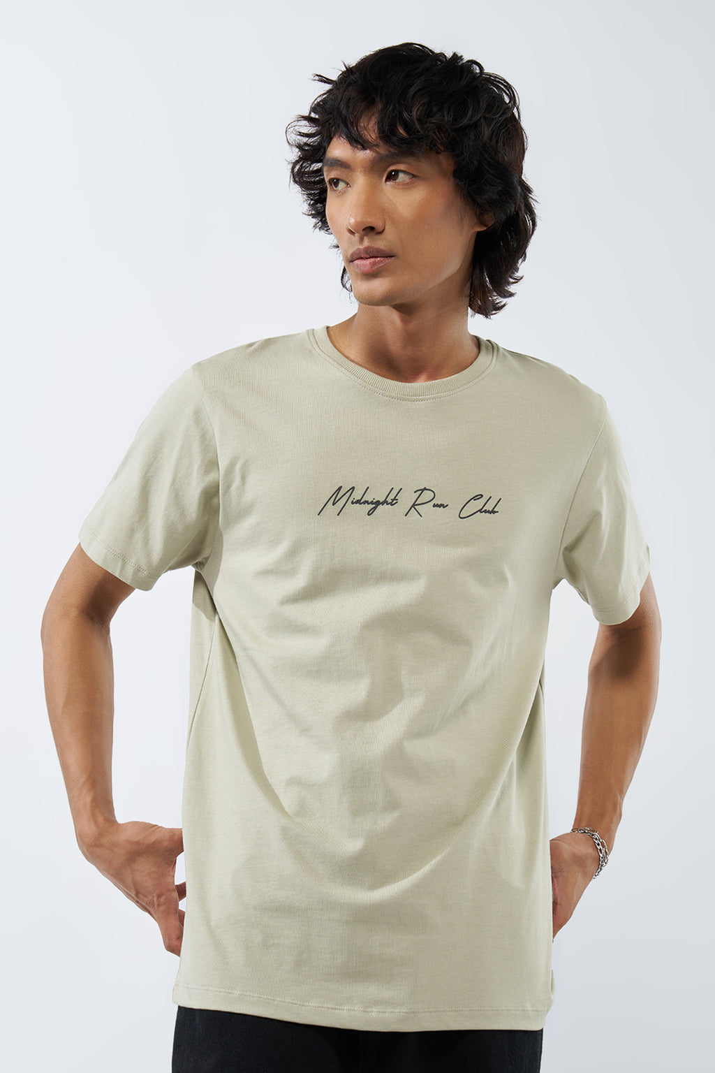 Cream Typographic Printed Regular Fit T-Shirt for Men - Image 2