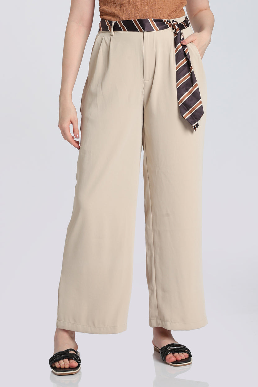 Beige Wide Leg Fit Trouser With 2 Pocket for Women - Image 2