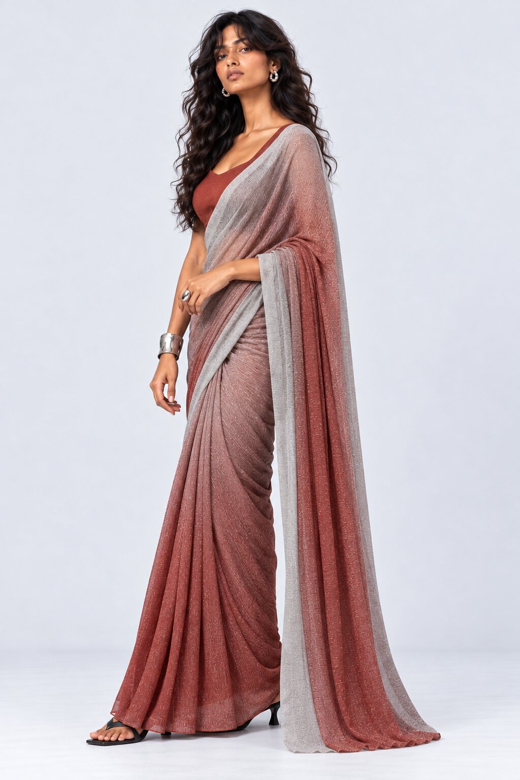 Womens Silver Draped Fit Sari - Image 4
