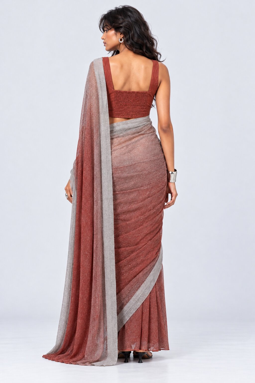 Womens Silver Draped Fit Sari - Image 5